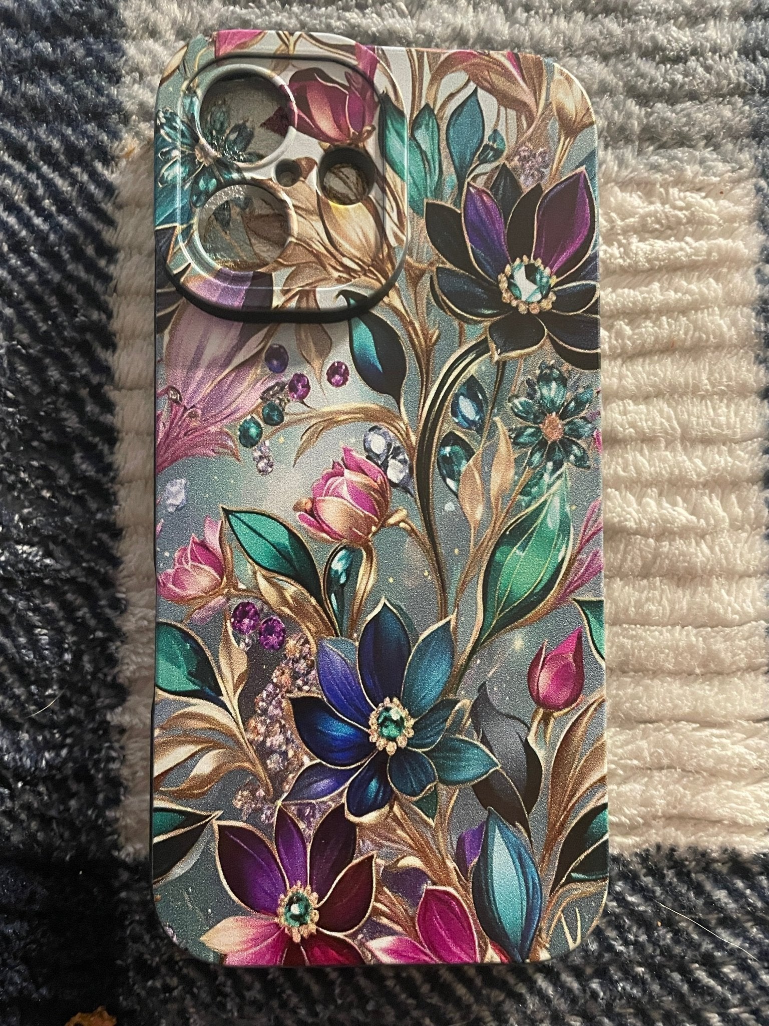 Hot sellling I phone cases I phone 16 flowers - BFA - Butter Fingers Anonymous